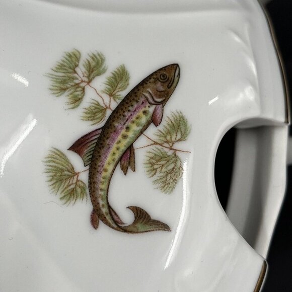 Bernadotte Covered Soup Tureen Wildlife Czech Republic Trout NO LADLE - Picture 5 of 16